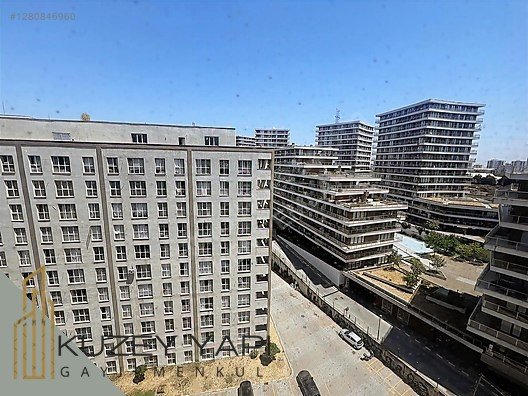 BAHÇEŞEHİR MAXİMOON EVLERİNDE 2+1 DAİRE TEMİZ EŞYALI SİTE İÇİNDE