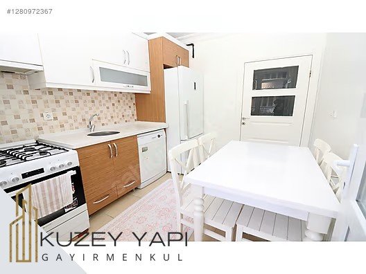 KİRALIK 1+1 EŞYALI , METROBÜSE 6 DK YÜRÜME MESAFESİNDE